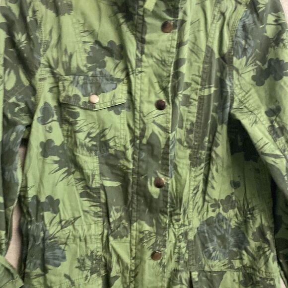 Green utility jacket with tropical print- Size large - Picture 3 of 12